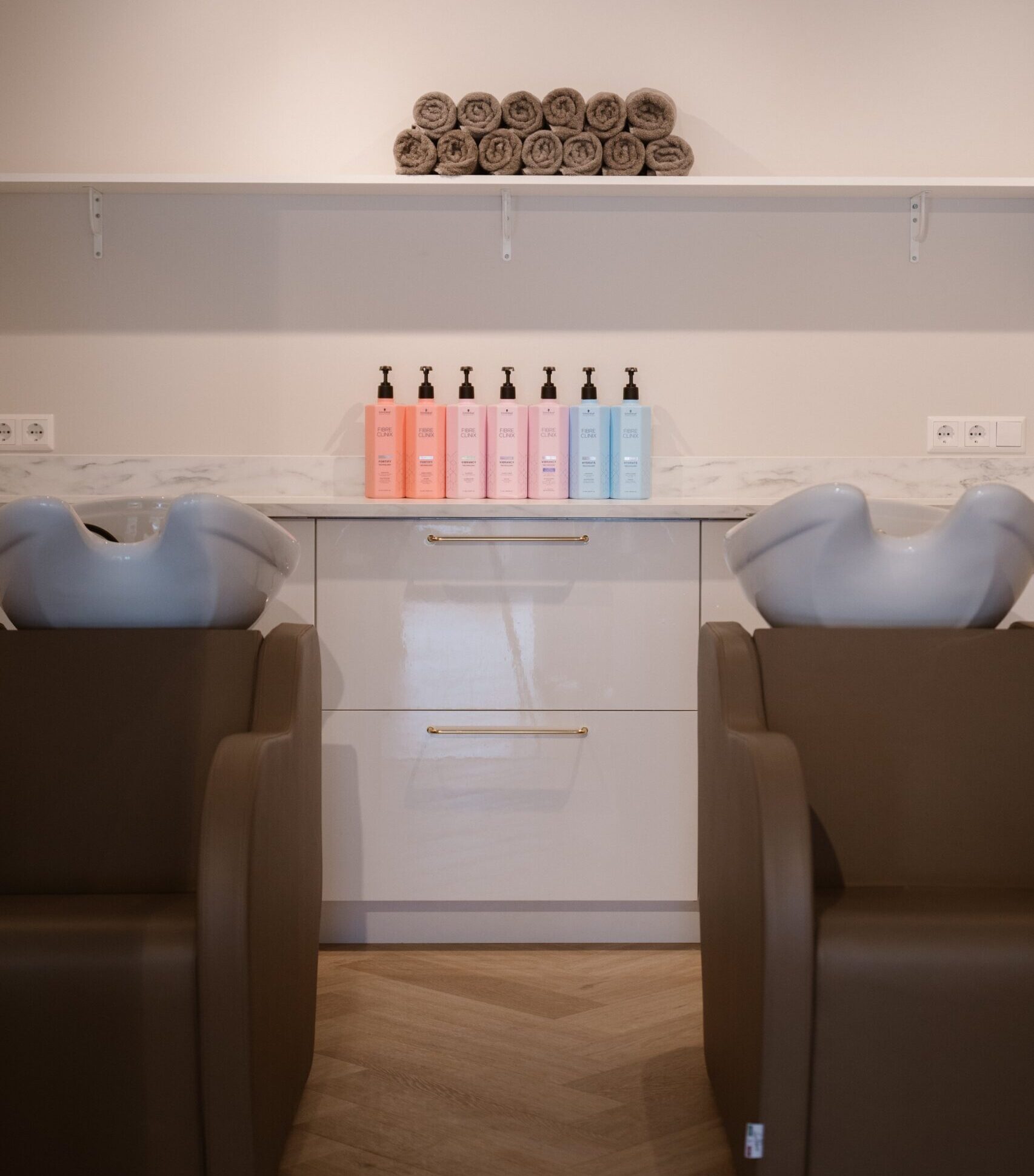 Kapsalon blend wij werken met Schwarzkopf